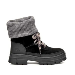 NWOB UGG Ashton Hiker Boot Size 8.5